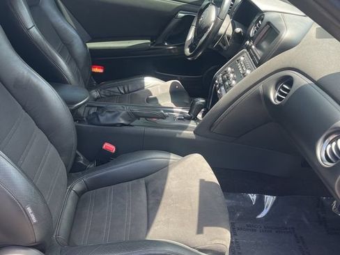 Used 2012 Nissan GT-R Premium AWD/4WD image 15