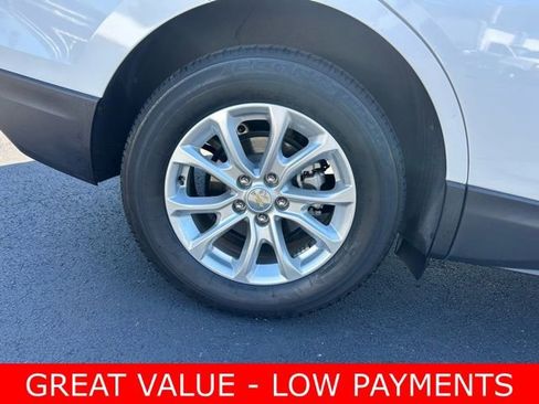 Used 2018 Chevrolet Equinox LT image 6