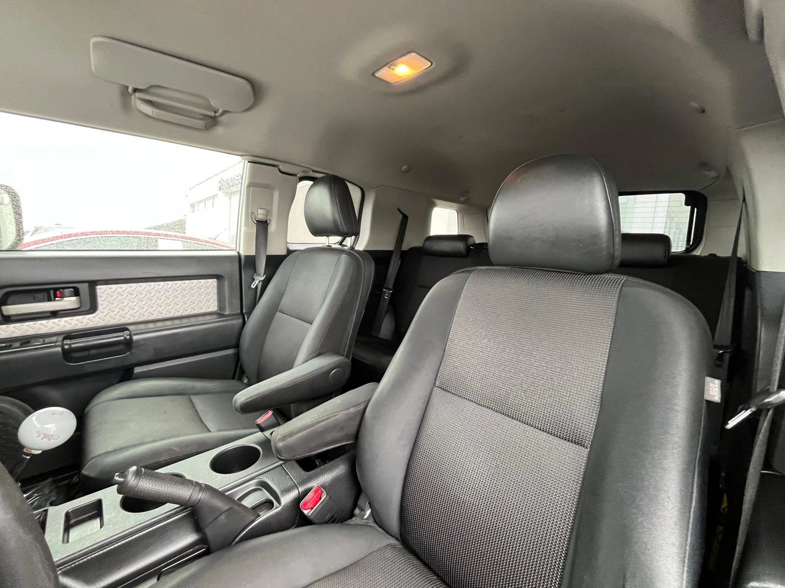Used 2010 Toyota FJ Cruiser 4WD image 23