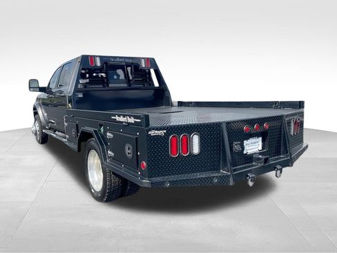 Used 2026 RAM 4500 4x4 Crew Cab DRW w/ Laramie Trim Package image 6