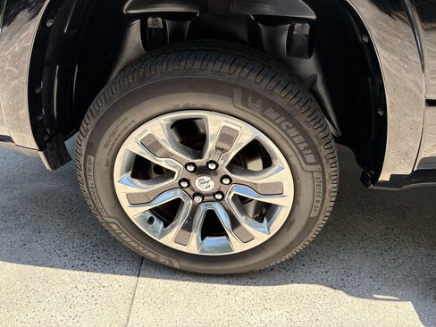 Used 2022 RAM 1500 Limited AWD/4WD image 17
