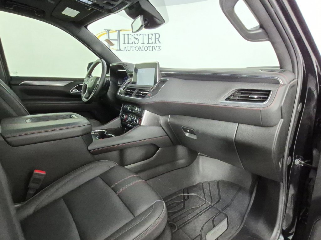 Used 2024 Chevrolet Tahoe RST w/ Luxury Package AWD/4WD image 39