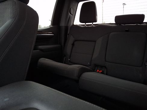 Certified 2022 GMC Sierra 1500 Elevation image 18