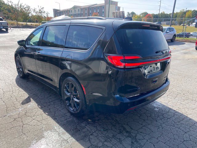 Used 2026 Chrysler Pacifica Limited w/ S Appearance Package FWD image 7