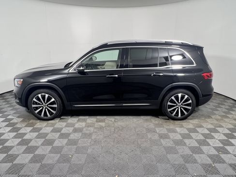 Certified 2023 Mercedes-Benz GLB 250 image 2