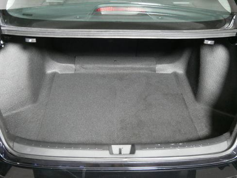 Used 2024 Honda Civic EX image 18