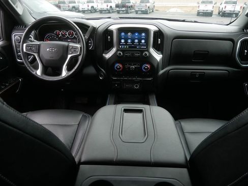 Used 2021 Chevrolet Silverado 1500 LT Trail Boss image 19