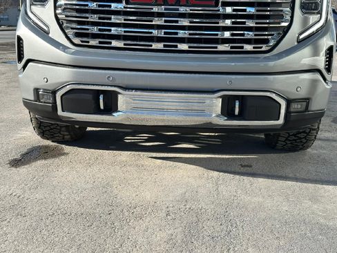 Certified 2024 GMC Sierra 1500 Denali w/ Denali Reserve Package image 3