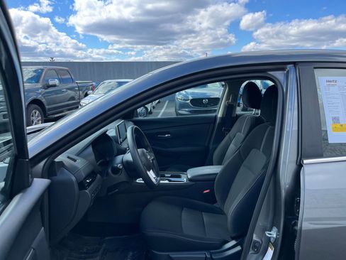 Used 2025 Nissan Sentra SV image 26