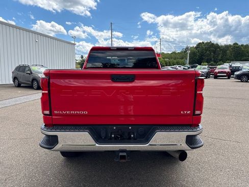 Used 2024 Chevrolet Silverado 2500 LTZ AWD/4WD image 6