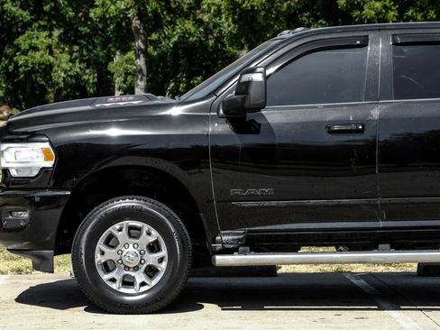 Used 2023 RAM 2500 Laramie AWD/4WD image 18