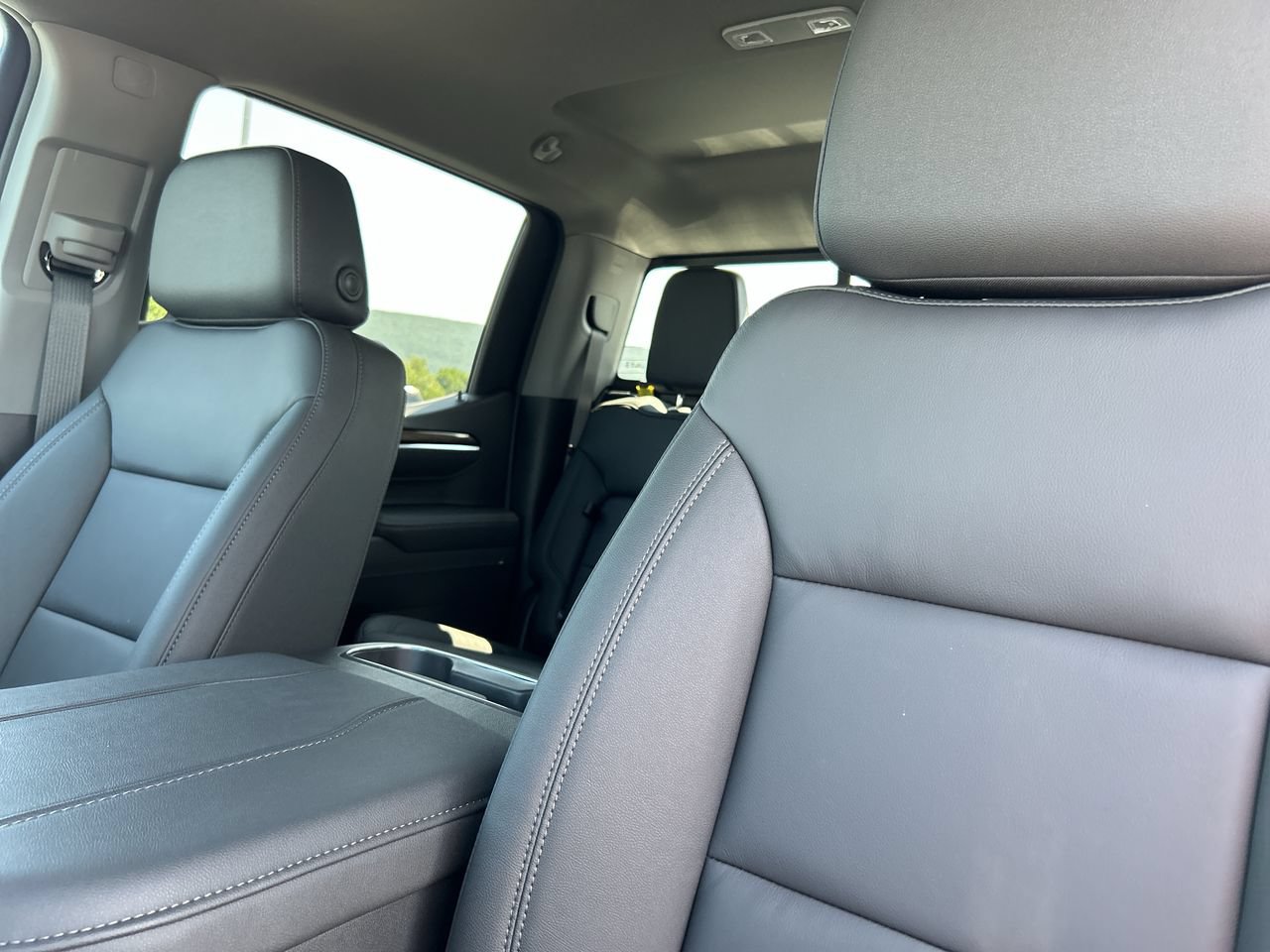 New 2026 Chevrolet Silverado 1500 RST AWD/4WD image 23