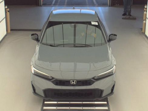Used 2025 Honda Civic Sport image 2