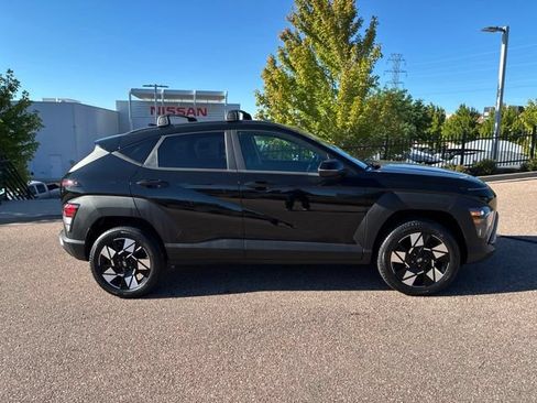 Used 2025 Hyundai Kona SEL AWD/4WD image 8