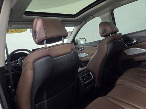 Used 2020 Acura RDX w/ Advance Package FWD image 25