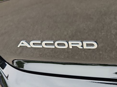 Certified 2024 Honda Accord EX image 31