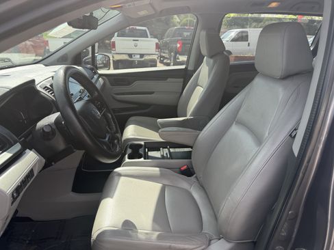 Used 2018 Honda Odyssey EX-L image 10