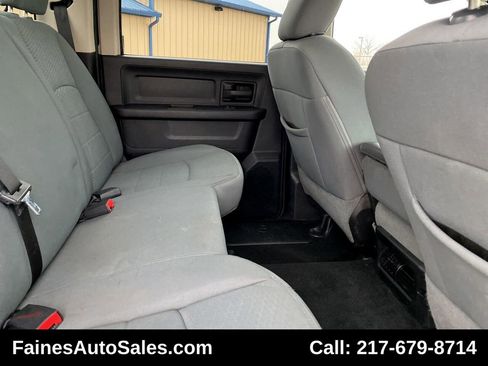 Used 2014 RAM 2500 Tradesman w/ Chrome Appearance Group image 9