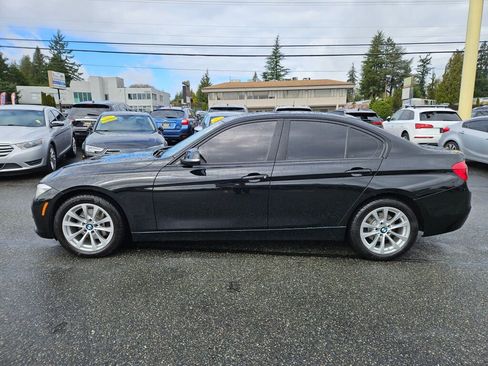 Used 2018 BMW 320i xDrive Sedan image 7