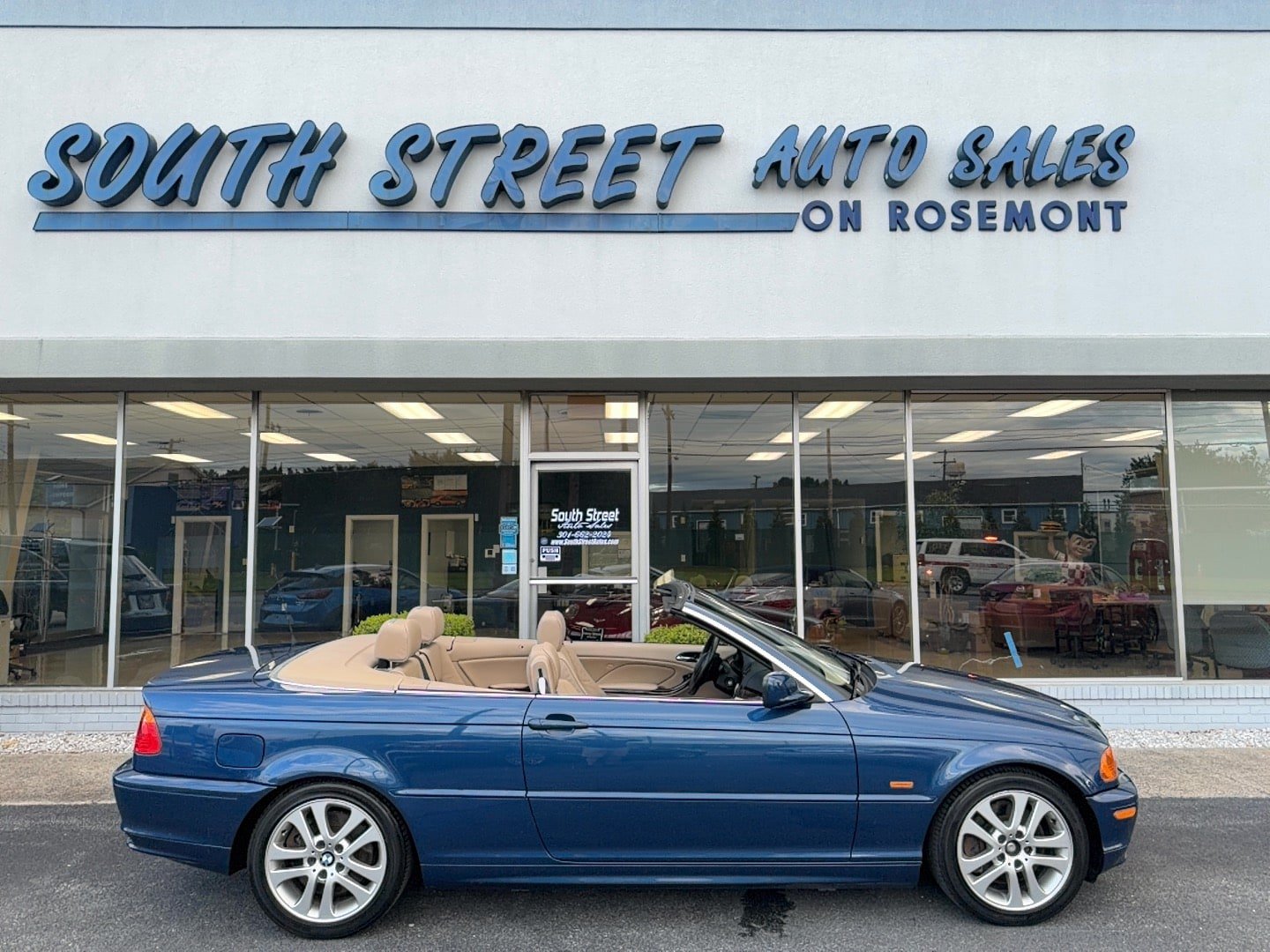 Used 2002 BMW 330Ci Convertible RWD image 1
