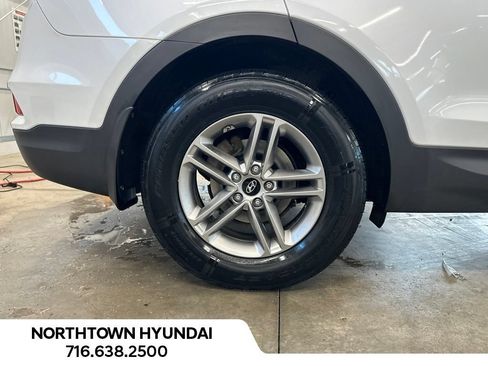 Used 2018 Hyundai Santa Fe Sport w/ 2.4L Value Package 02 AWD/4WD image 33