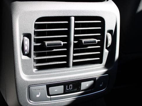 New 2026 Audi RS e-tron GT performance image 25