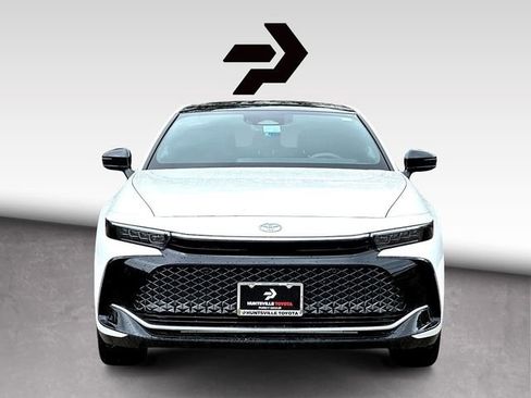 New 2026 Toyota Crown Limited image 3