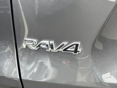 Certified 2025 Toyota RAV4 LE image 31