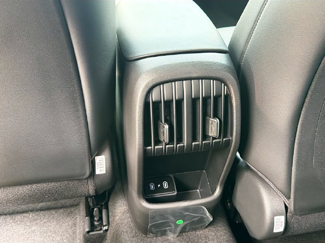 New 2026 Hyundai Kona Limited FWD image 27