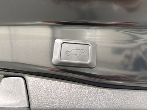 New 2025 Toyota RAV4 XLE image 9