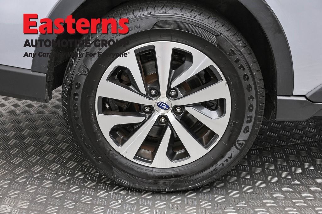Used 2022 Subaru Outback Premium AWD/4WD image 32