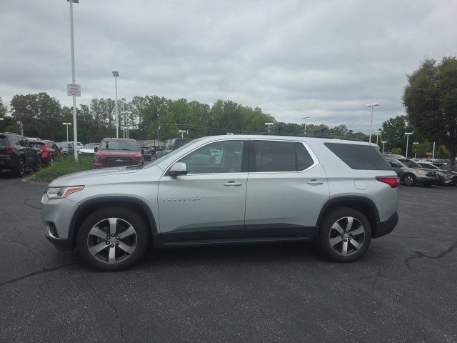Used 2019 Chevrolet Traverse LT w/ LT Premium Package AWD/4WD image 5