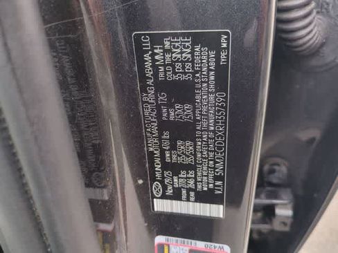 Used 2024 Hyundai Tucson Limited image 37