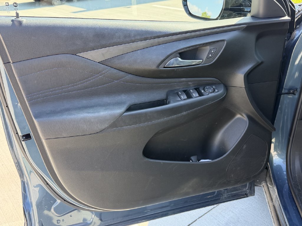 Used 2024 Buick Envista Sport Touring FWD image 10