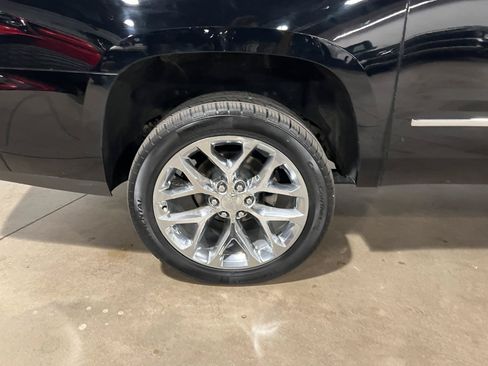 Used 2018 GMC Yukon XL Denali w/ Denali Ultimate Package AWD/4WD image 45
