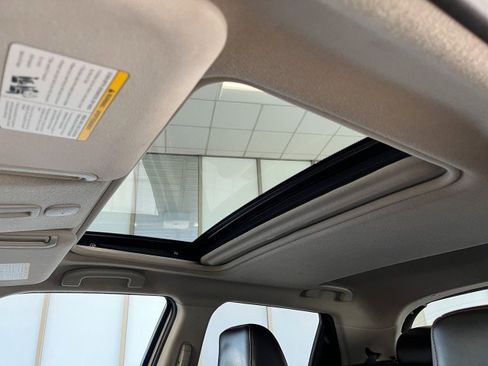 Used 2014 Nissan Juke SL image 29