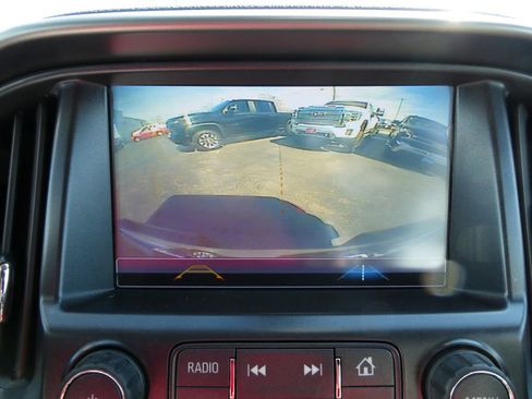 Used 2018 Chevrolet Colorado Z71 w/ Centennial Edition image 32