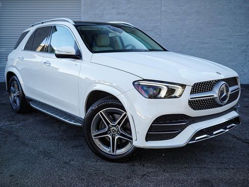 Used 2020 Mercedes-Benz GLE 350 w/ AMG Line Exterior image 8