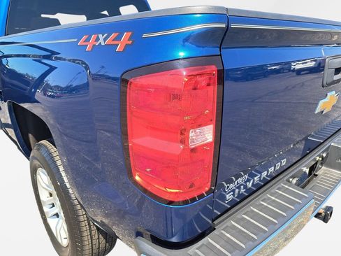 Used 2019 Chevrolet Silverado 1500 LT w/ All Star Edition AWD/4WD image 33