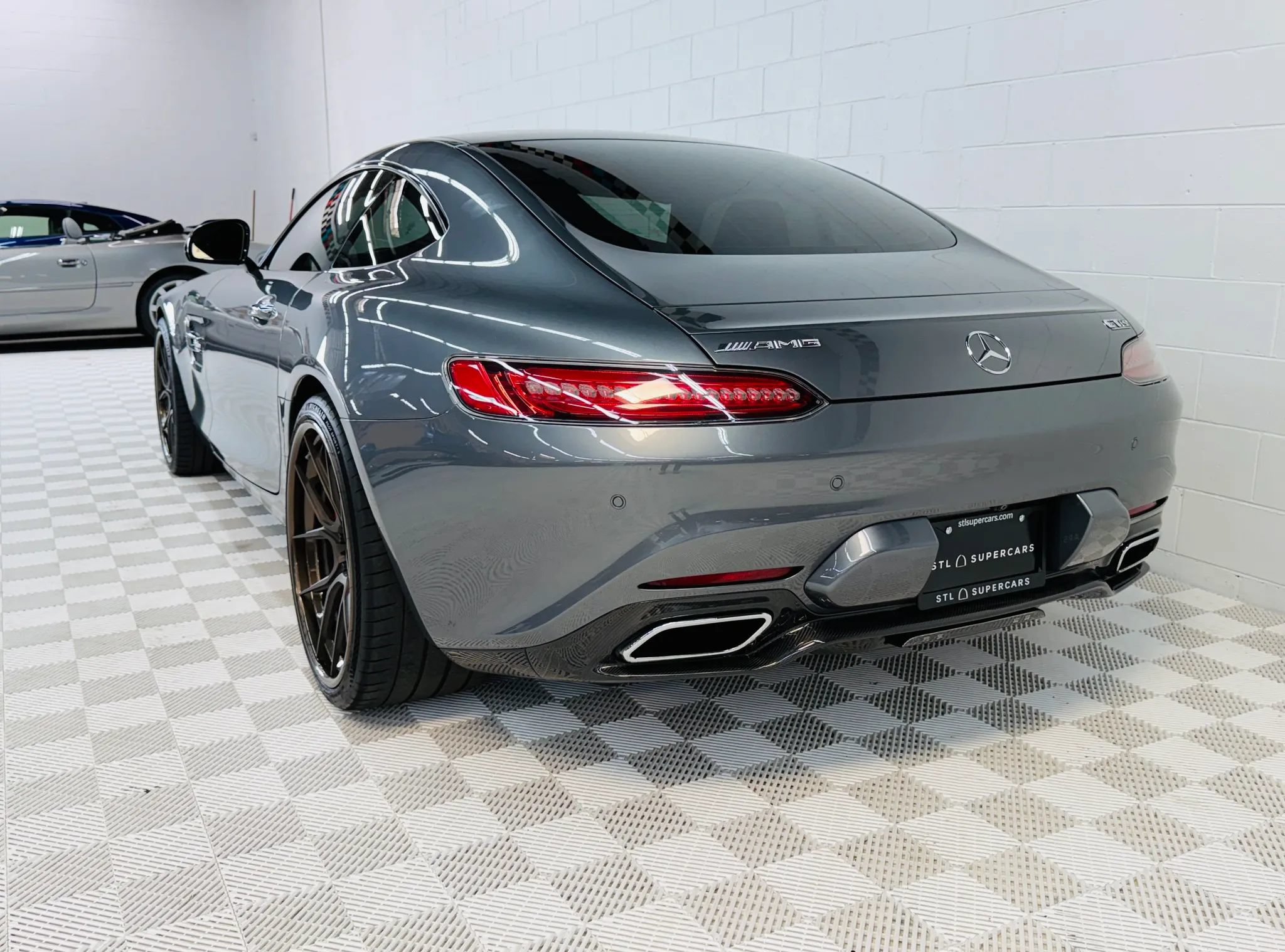 Used 2016 Mercedes-Benz AMG GT S image 24