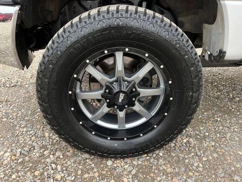 Used 2017 Ford F350 Lariat w/ Lariat Ultimate Package image 17