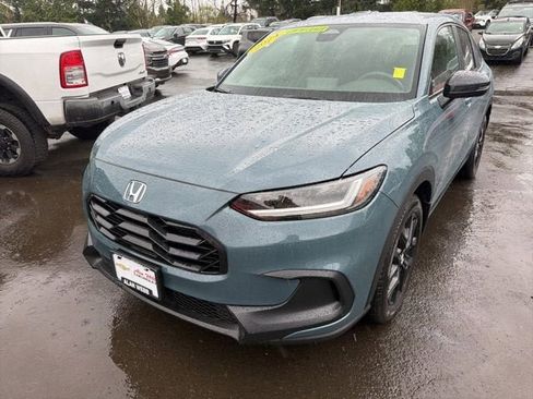 Used 2024 Honda HR-V Sport image 1