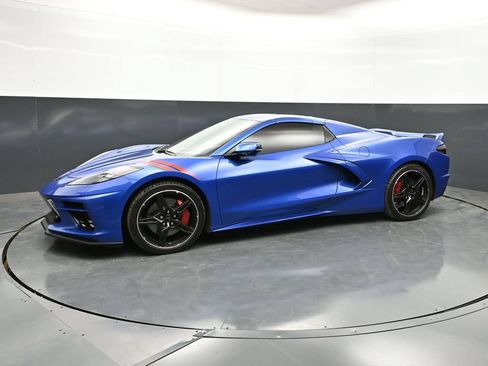 Used 2022 Chevrolet Corvette Stingray Premium Conv w/ Z51 Performance Package RWD image 32