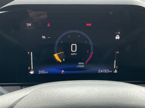 Used 2025 Chevrolet TrailBlazer LT image 22