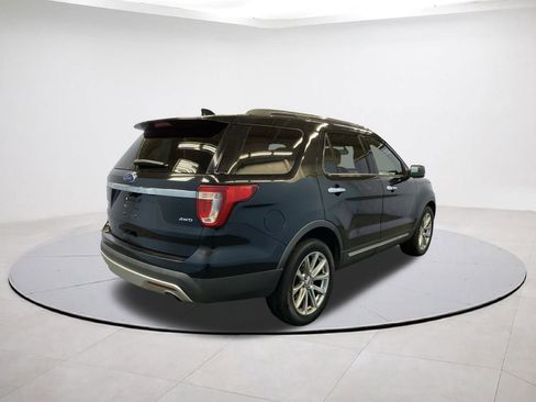 Used 2017 Ford Explorer Limited image 6