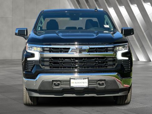 New 2026 Chevrolet Silverado 1500 LT w/ LPO, Dark Essentials Package AWD/4WD image 9