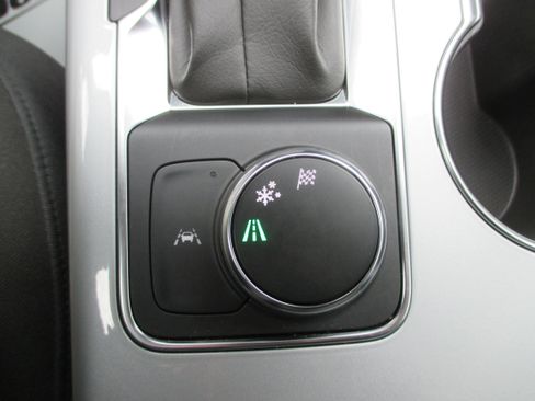 Used 2023 Chevrolet Blazer LT w/ Convenience Package FWD image 19