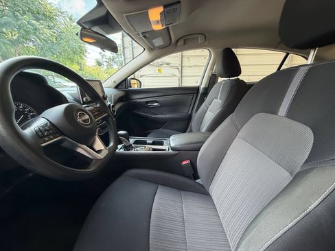 Used 2025 Nissan Sentra SV FWD image 24