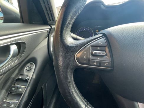 Used 2016 INFINITI Q50 Premium image 13
