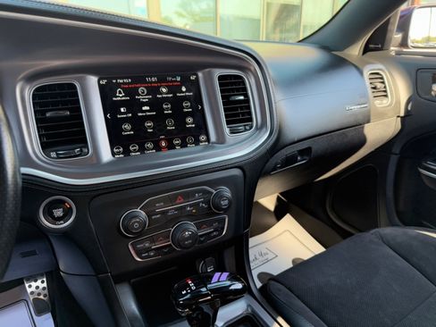 Used 2020 Dodge Charger R/T w/ Plus Group image 29